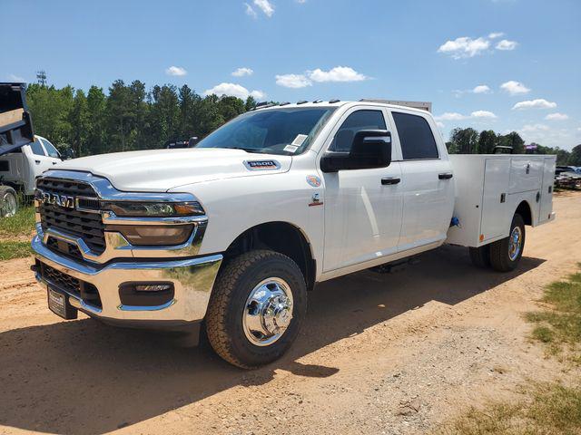 2026 RAM Ram 3500 Chassis Cab RAM 3500 TRADESMAN CREW CAB CHASSIS 4X4 60 CA 2026 RAM Ram 3500 Chassis Cab RAM 3500 TRADESMAN CREW CAB CHASSIS 4X4 60 CA