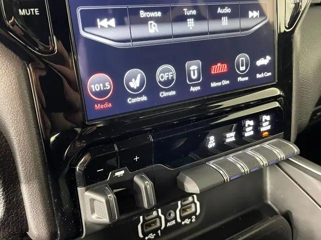 2020 Jeep Ram 2500 Laramie Crew Cab 4x4 6'4" Box