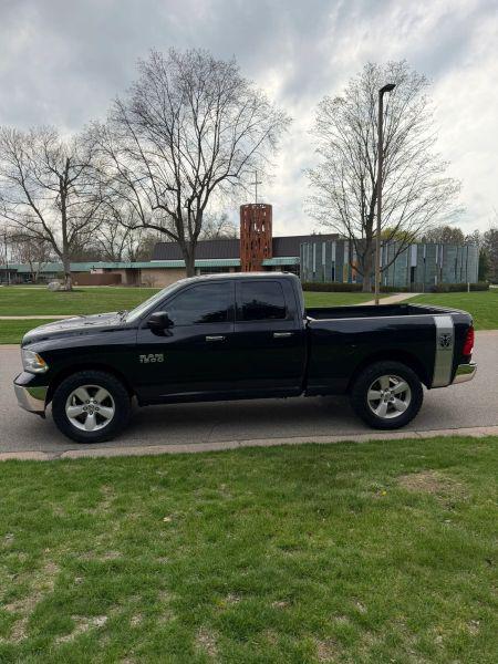 2016 Ram 1500 SLT