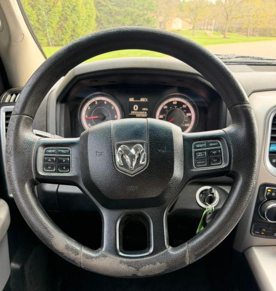 2016 Ram 1500 SLT