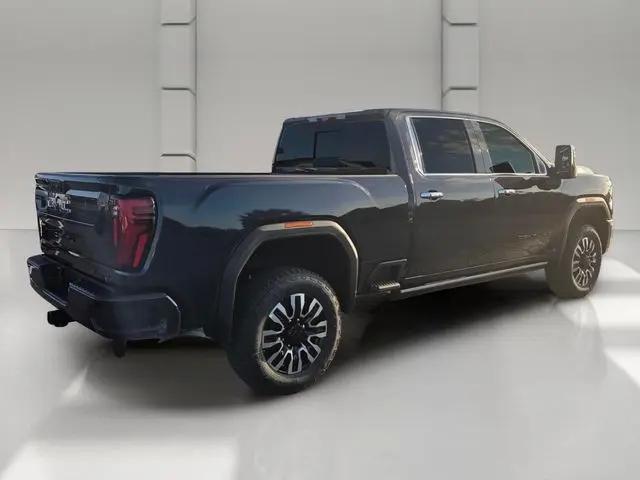 2026 GMC Sierra 2500HD Crew Cab, Standard Bed, Denali Ultimate, 4WD