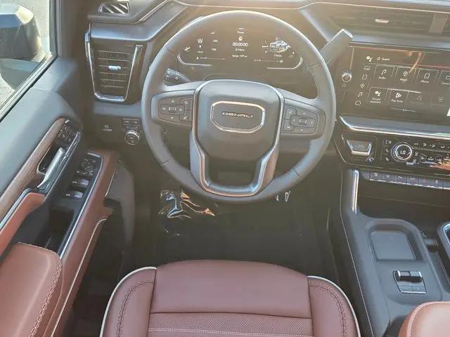 2026 GMC Sierra 2500HD Crew Cab, Standard Bed, Denali Ultimate, 4WD