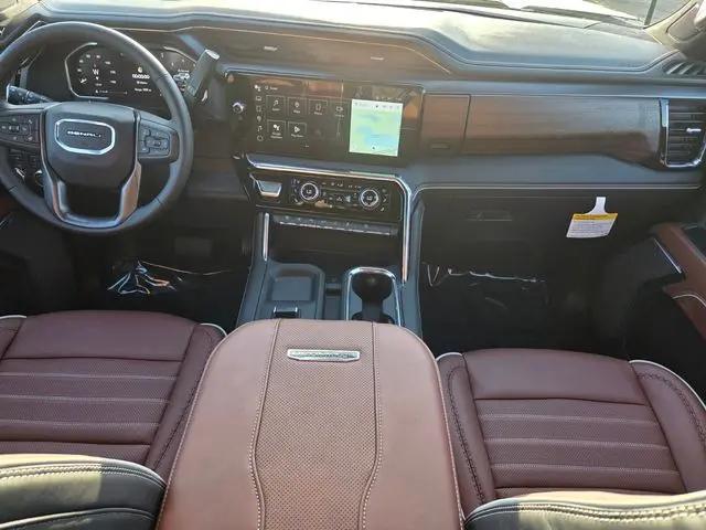 2026 GMC Sierra 2500HD Crew Cab, Standard Bed, Denali Ultimate, 4WD