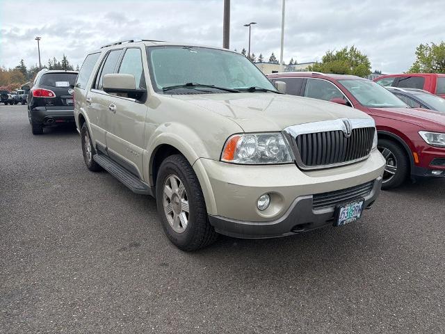 2004 Lincoln Navigator Luxury