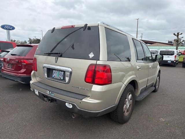 2004 Lincoln Navigator Luxury