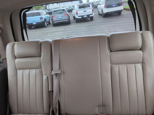 2004 Lincoln Navigator Luxury