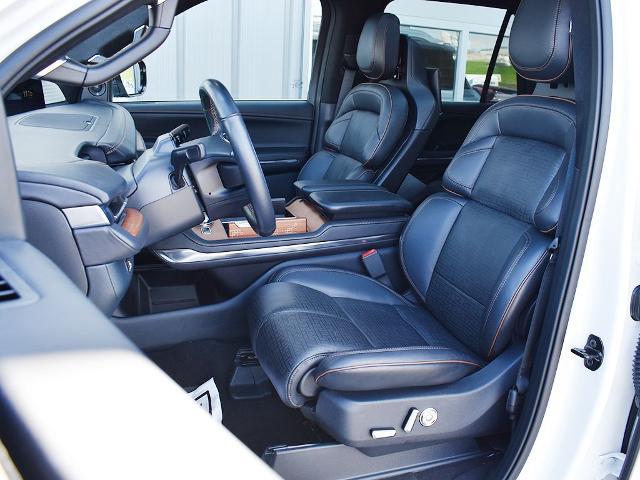 2025 Lincoln Navigator Black Label L