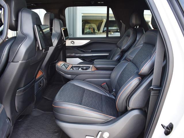 2025 Lincoln Navigator Black Label L
