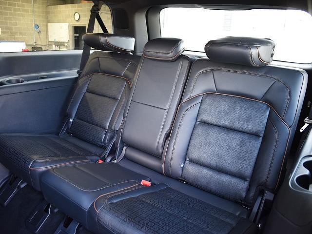2025 Lincoln Navigator Black Label L