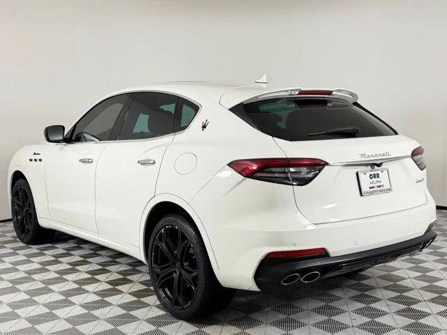 2022 Maserati Levante Modena