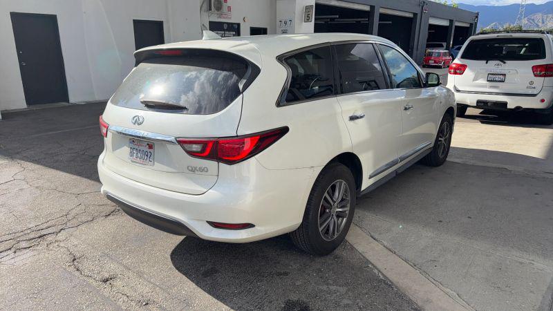 2019 INFINITI QX60 PURE