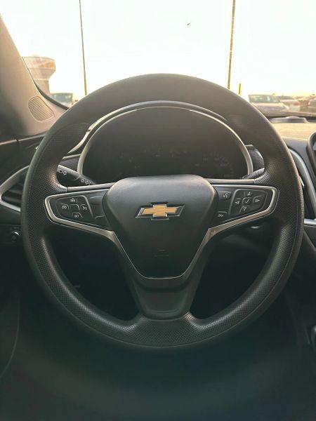 2022 Chevrolet Malibu FWD LT