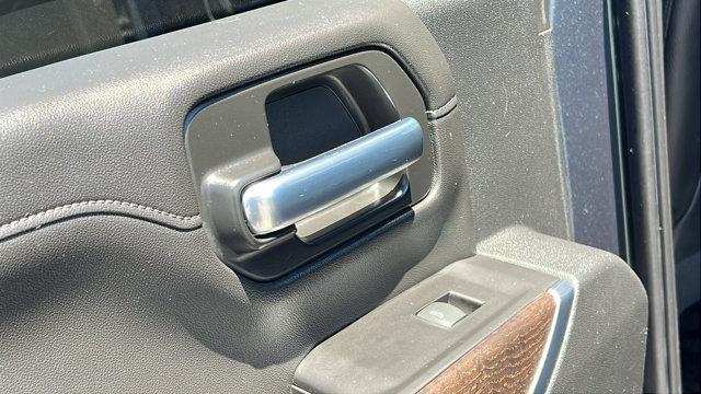 2020 GMC Sierra 2500HD 4WD Crew Cab Standard Bed Denali