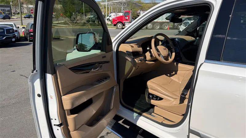 2020 Cadillac Escalade 4WD Platinum