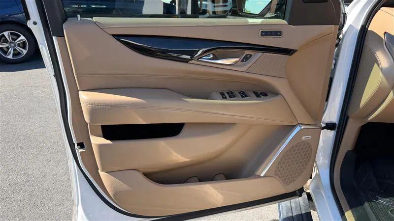 2020 Cadillac Escalade 4WD Platinum