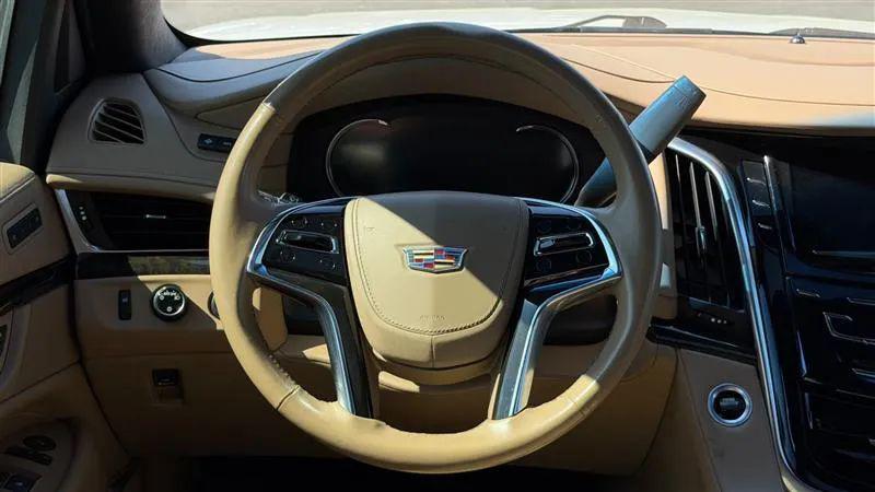 2020 Cadillac Escalade 4WD Platinum