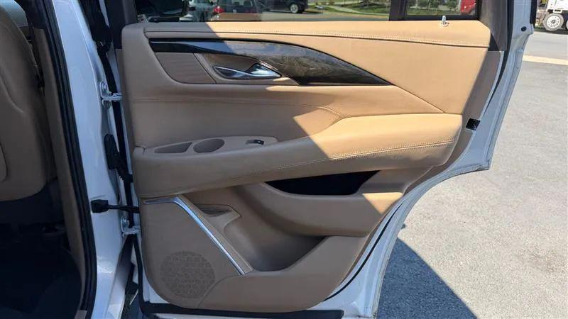 2020 Cadillac Escalade 4WD Platinum