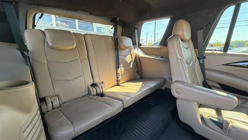2020 Cadillac Escalade 4WD Platinum
