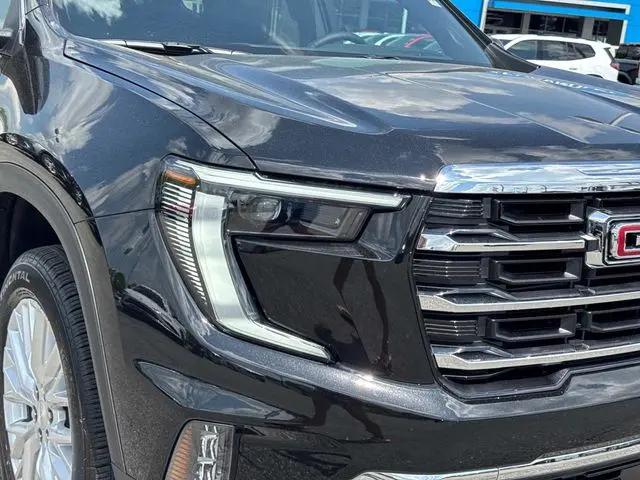 2026 GMC Acadia Elevation FWD