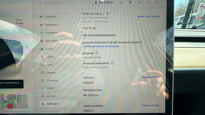2022 Tesla Model Y Long Range Dual Motor All-Wheel Drive
