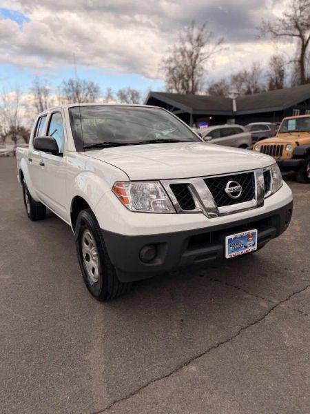 2014 Nissan Frontier S