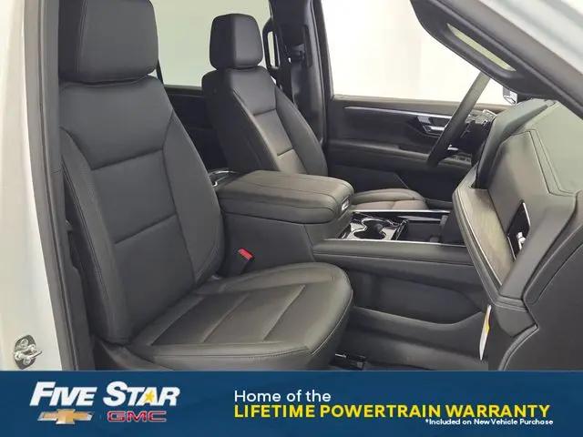 2026 Chevrolet Suburban LT, 4WD