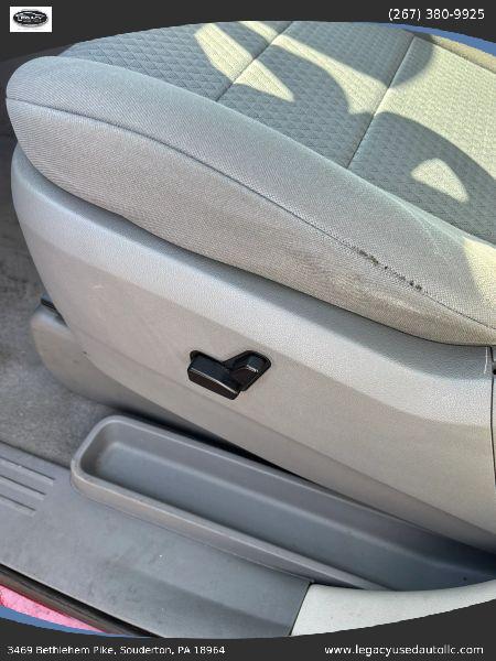 2010 Chrysler Town & Country Touring