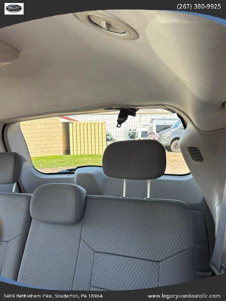 2010 Chrysler Town & Country Touring