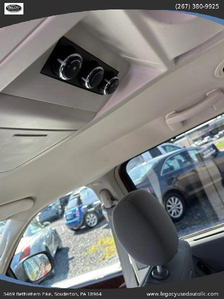 2010 Chrysler Town & Country Touring