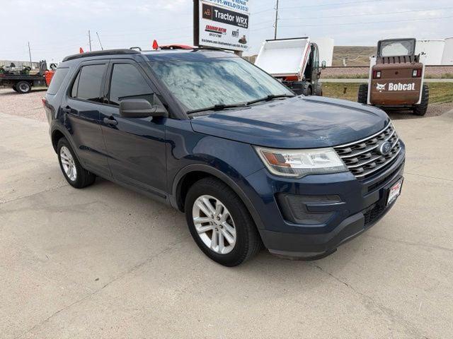 2017 Ford Explorer Base