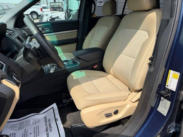 2017 Ford Explorer Base