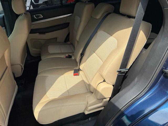 2017 Ford Explorer Base