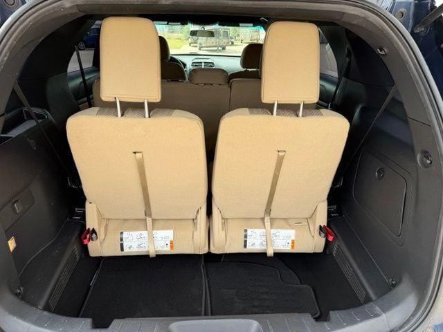 2017 Ford Explorer Base