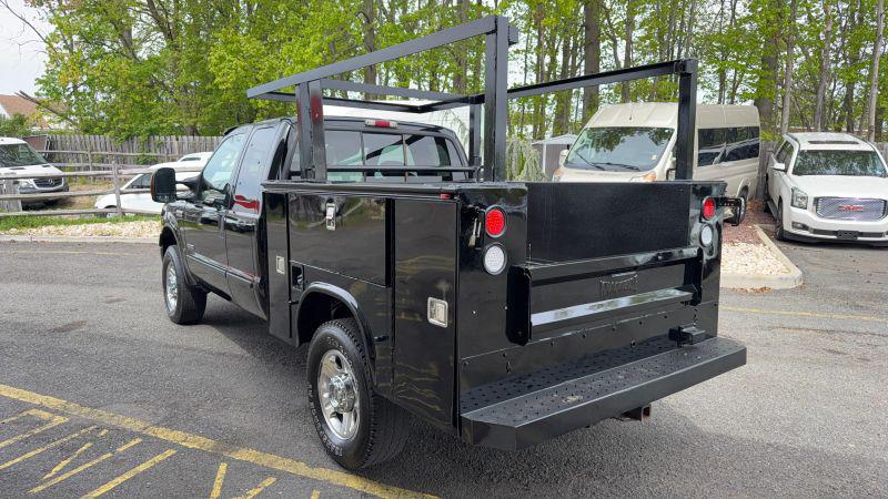 2005 Ford F-350 Lariat
