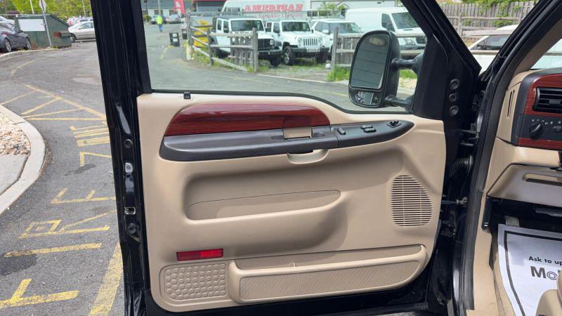 2005 Ford F-350 Lariat