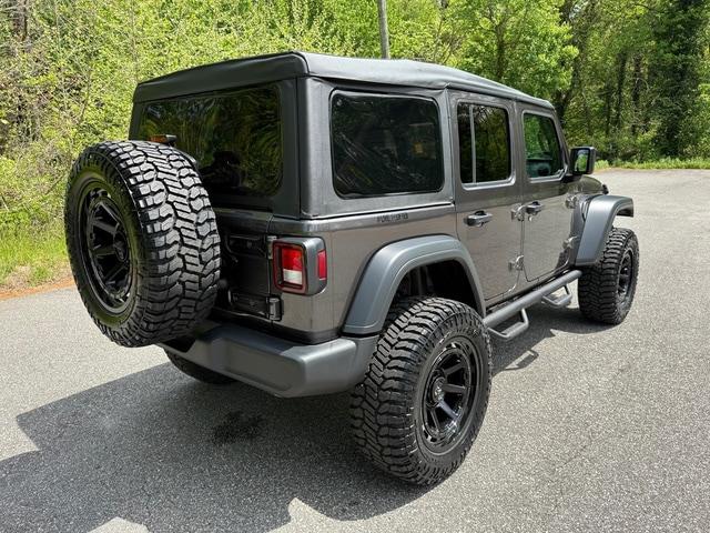 2025 Jeep Wrangler 4-Door Summit 4x4