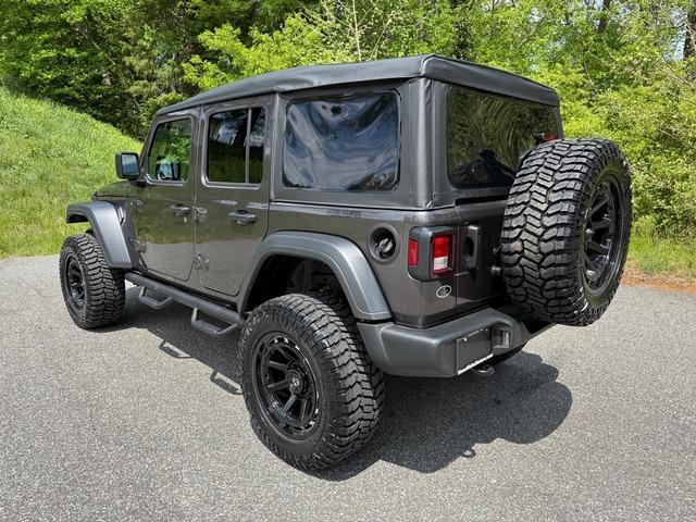 2025 Jeep Wrangler 4-Door Summit 4x4