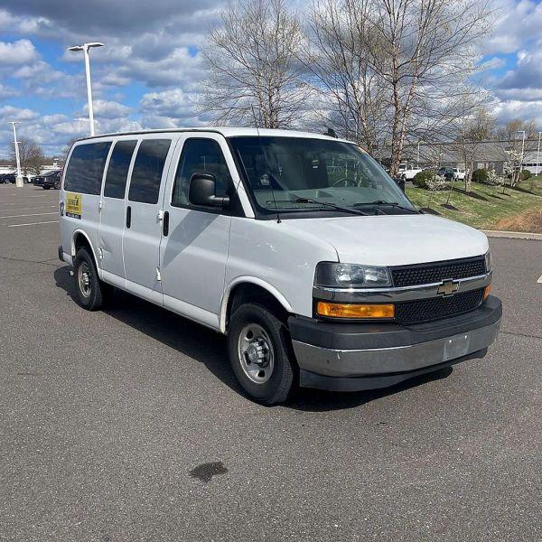 2018 Chevrolet Express LT