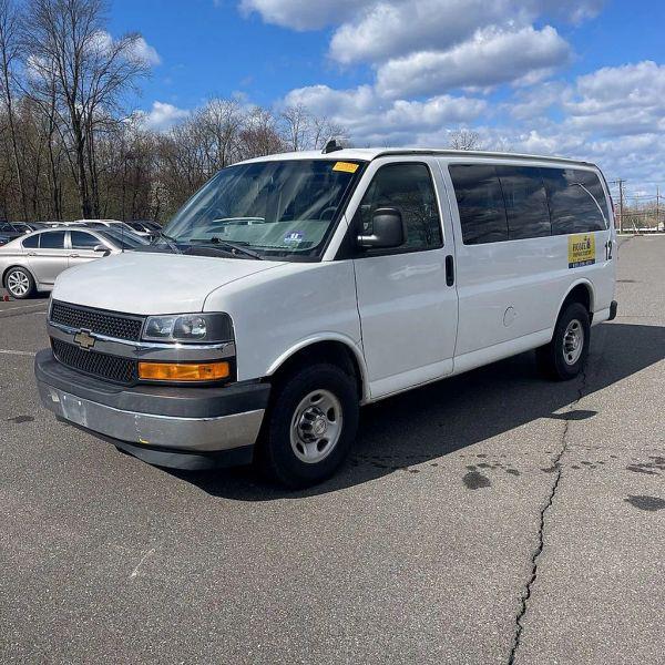 2018 Chevrolet Express LT