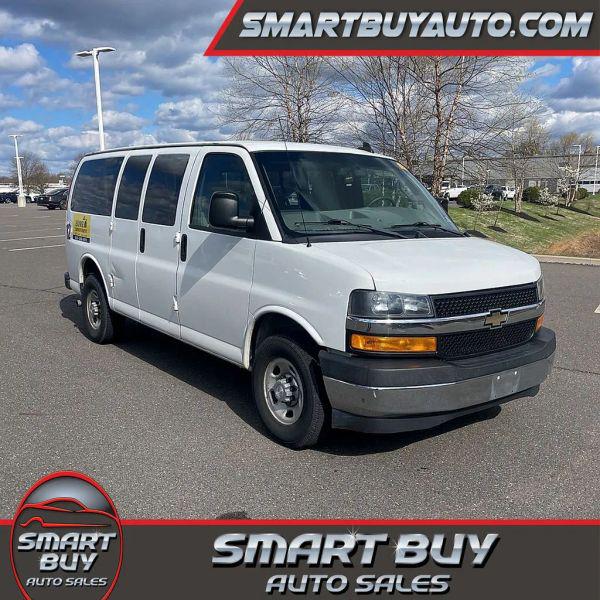 2018 Chevrolet Express LT for sale in Meriden, CT