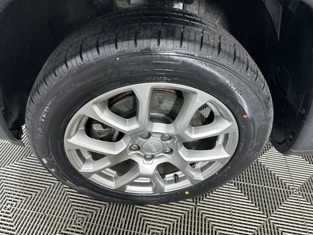2023 Jeep Compass Latitude Lux FWD