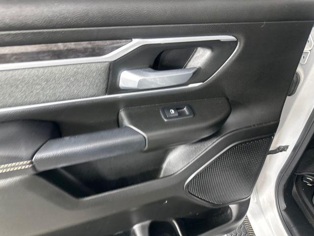 2022 Ram 1500 Big Horn Crew Cab 4x4 5'7" Box