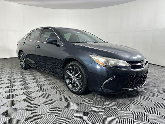 2016 Toyota Camry XSE
