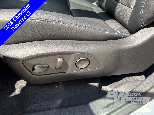 2026 Chevrolet Traverse AWD LT