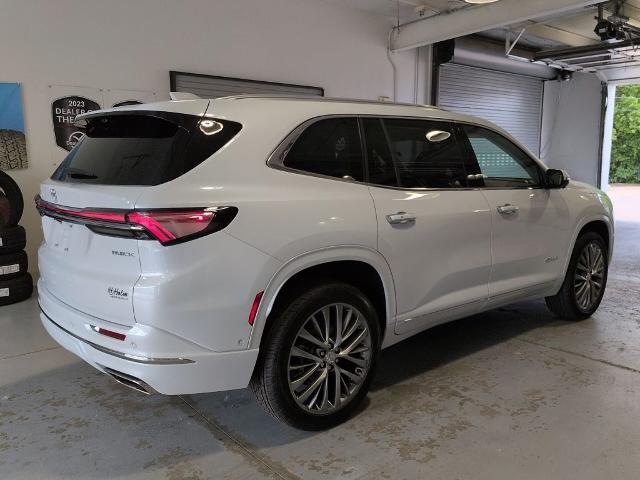 2026 Buick Enclave Avenir FWD