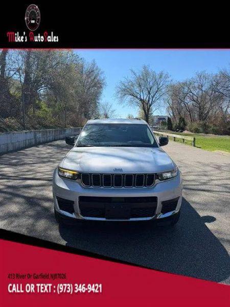 2022 Jeep Grand Cherokee L Laredo 4x4 for sale in Garfield, NJ