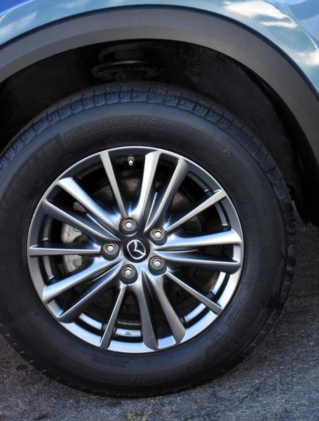 2017 Mazda CX-5 Sport