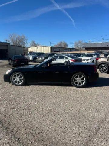 2004 Cadillac XLR Standard