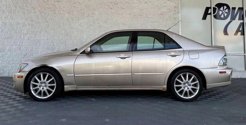 2005 Lexus IS 300 300