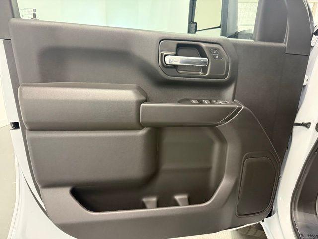 2026 GMC Sierra 3500HD Crew Cab, Long Bed, Pro Dual Rear Wheel, 4WD